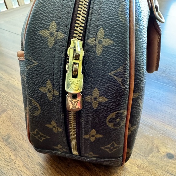 2 Hour SALE!!! Vintage Louis Vuitton Trouville handbag - Picture 15 of 16